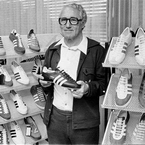 fundador de adidas.